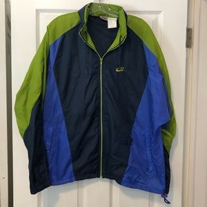 NIKE Windbreaker